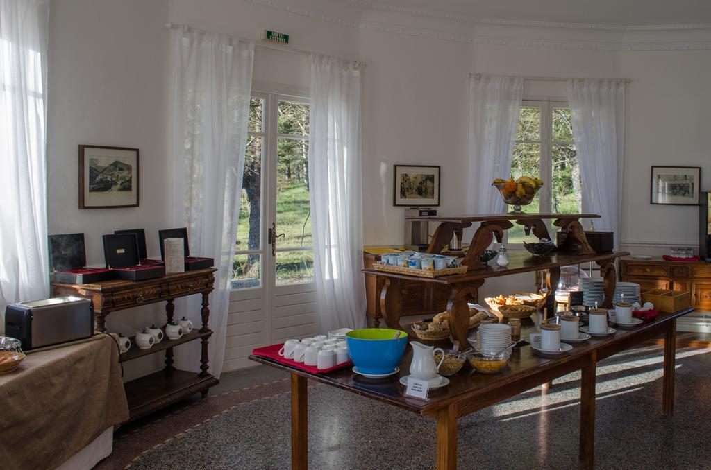 Hotel Lac Et Foret Saint-Andre-les-Alpes Bagian luar foto